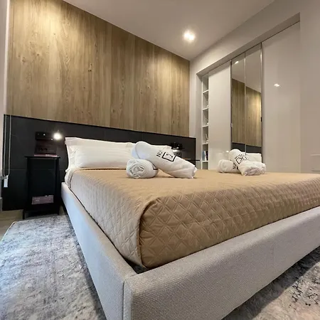 Superior 1br - Fully Renovated & Equipped - Prime Location In Historical Centre - Garibaldi#2 - Free Parking