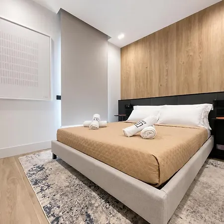 Garibaldi 2 Renovated 1br With Parking, Old Town * Olbia