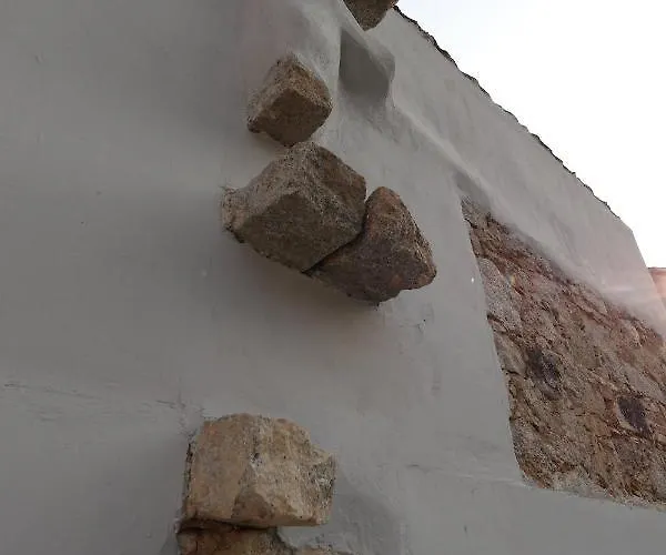 Apartamento Superior 1br - Fully Renovated & Equipped - Prime Centre Location - Garibaldi#2 - Parking Olbia