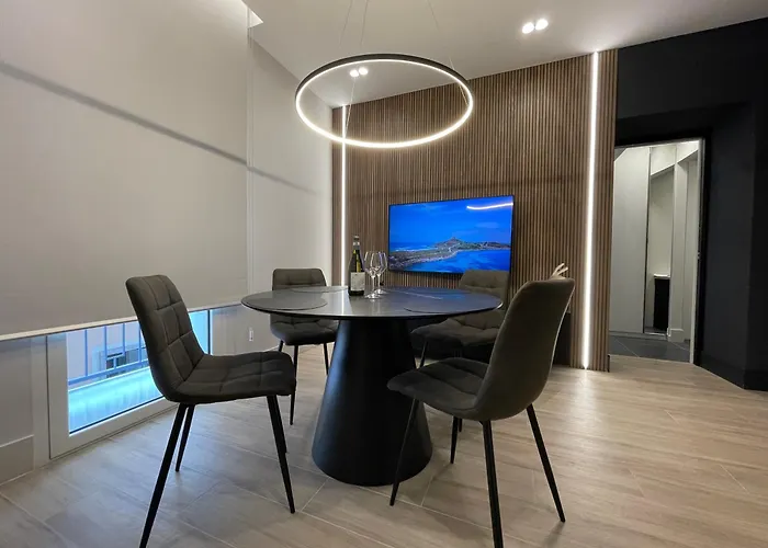 Superior 1br - Fully Renovated & Equipped - Prime Centre Location - Garibaldi#2 - Parking * Olbia