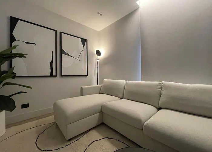 Apartman Superior 1br - Fully Renovated & Equipped - Prime Centre Location - Garibaldi#2 - Parking Olbia